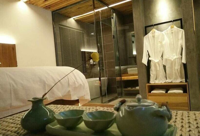 Pansiyon Huangshan Yujian Weichi Homestay