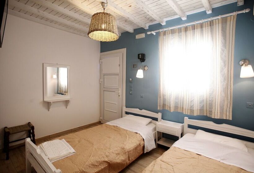 פנסיון Nikos Rooms