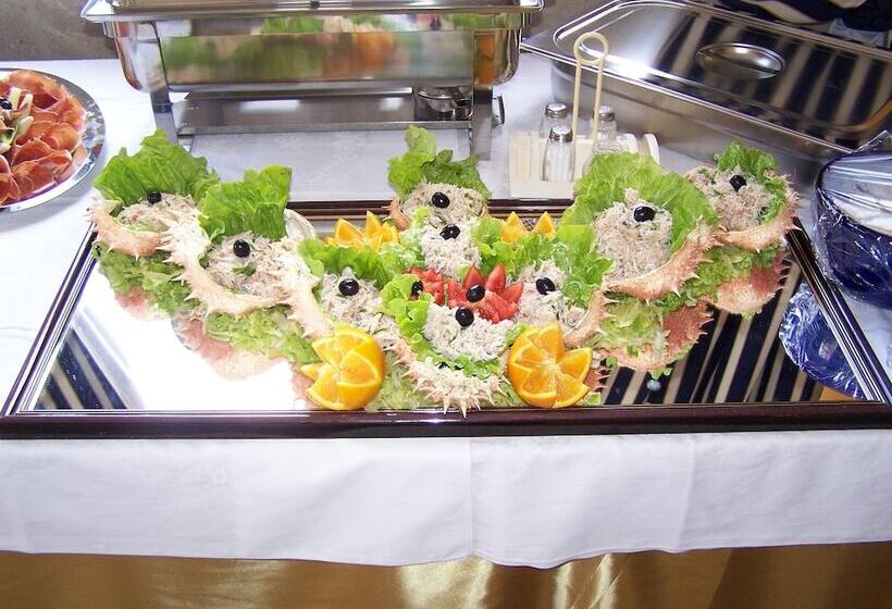 פנסיון Pansion Laguna