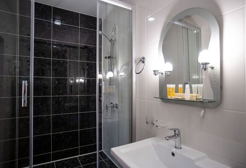 پانسیون Piano Guesthouse