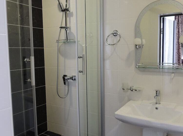 پانسیون Piano Guesthouse