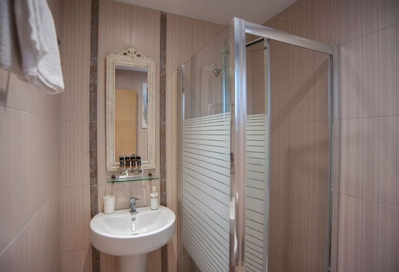 پانسیون Vanessa's Rooms & Apartments