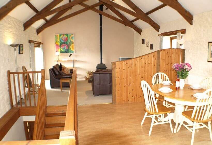 Polean Farm Cottages