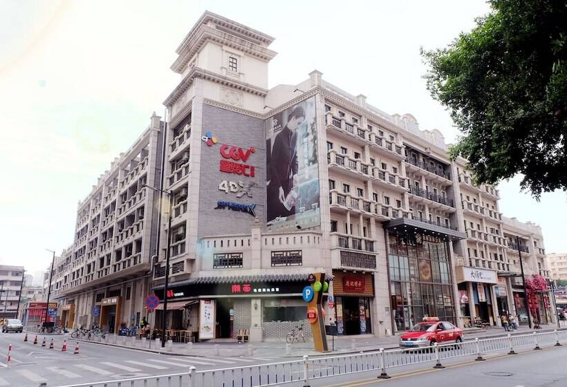 Poltton International Service Apartment