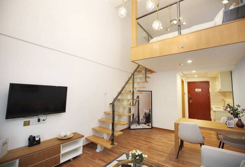 Poltton International Service Apartment