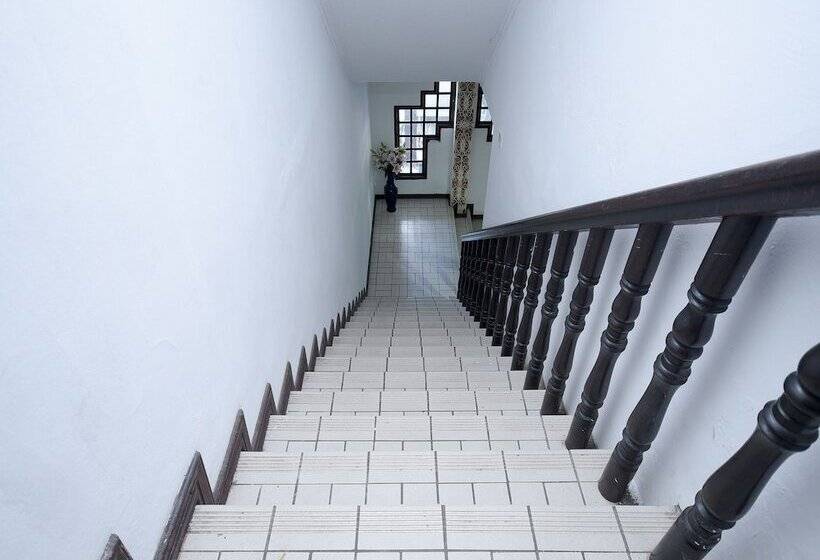 Telang Usan Hotel Miri By Oyo Rooms