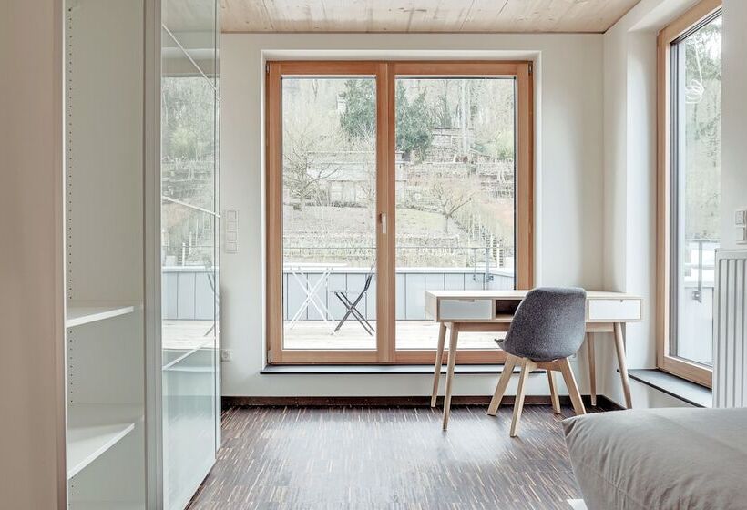 Vistay Apartments