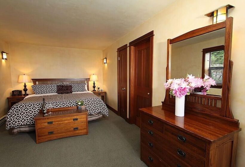 민박 Elk Cove Inn & Spa