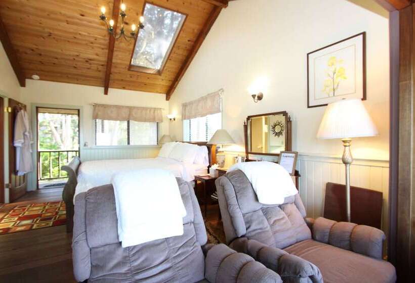 민박 Elk Cove Inn & Spa