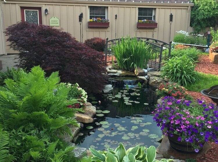 צימר Weller Haus Bed, Breakfast & Event Center