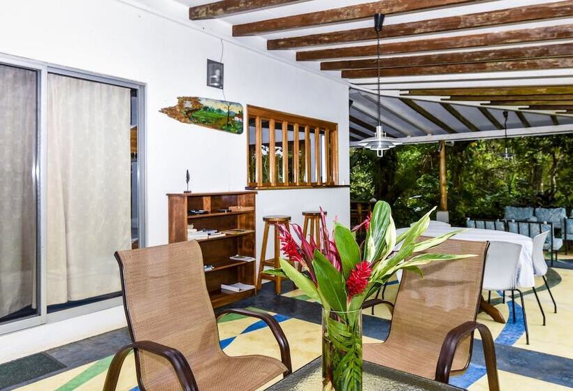 Casa Monos Locos   Portasol Vacation Rentals