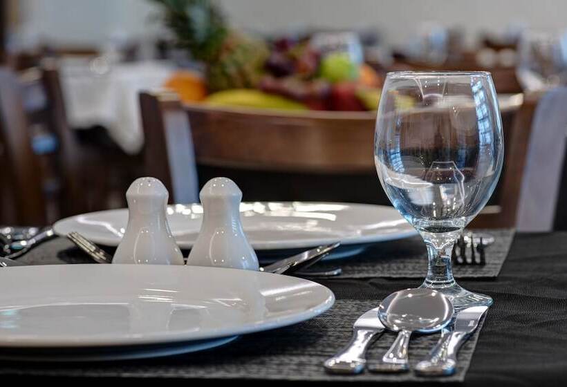 Center Hotel Sharjah