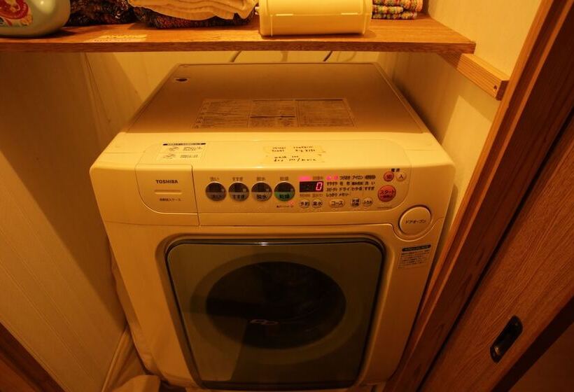 Cotonoha Guesthouse   Hostel