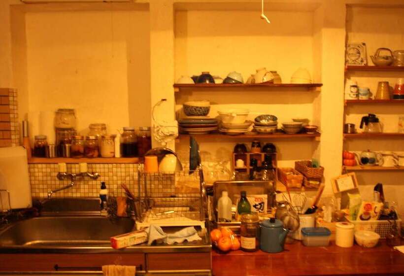 Cotonoha Guesthouse   Hostel