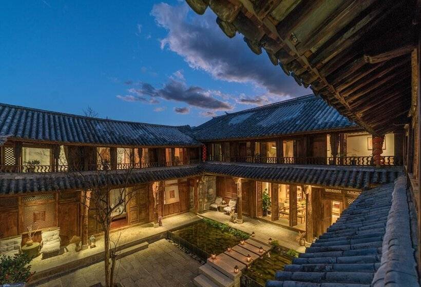 Dali Old Courtyard Boutique Inn