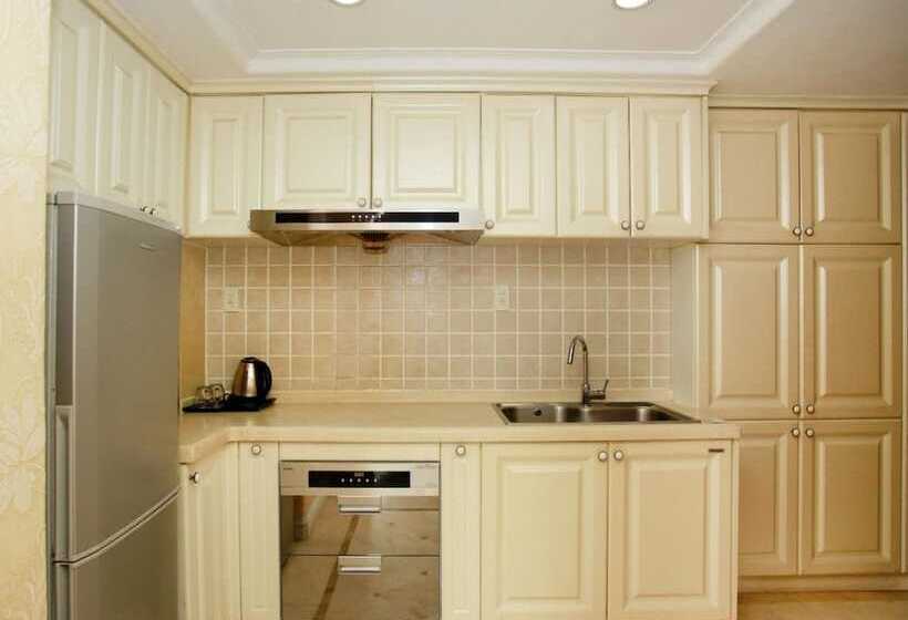 Dalian Xinghai Ingres Garden Apartment