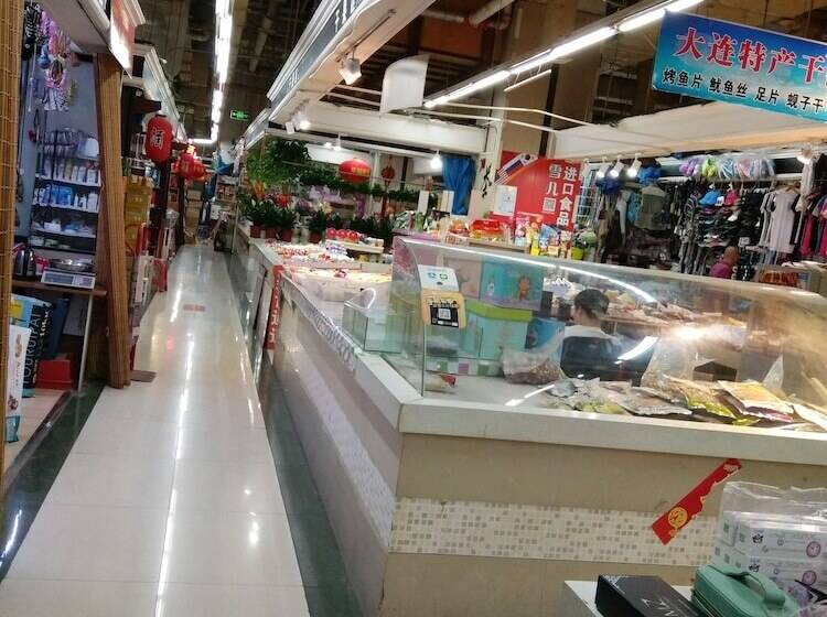 Dalian Xiuzhu Building Apartment