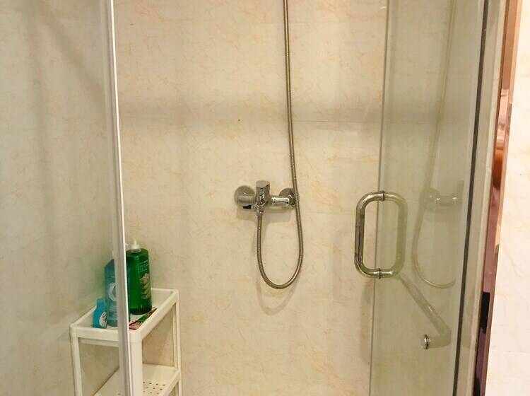 Dalian Xuanya Apartment