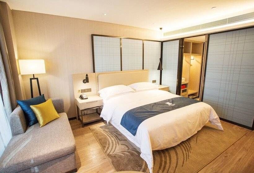 Echarm Hotel Qingyuan Stadium Branch