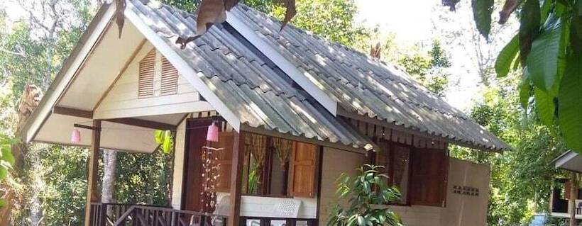 هتل Baan Suan Kayoo Cottage 2