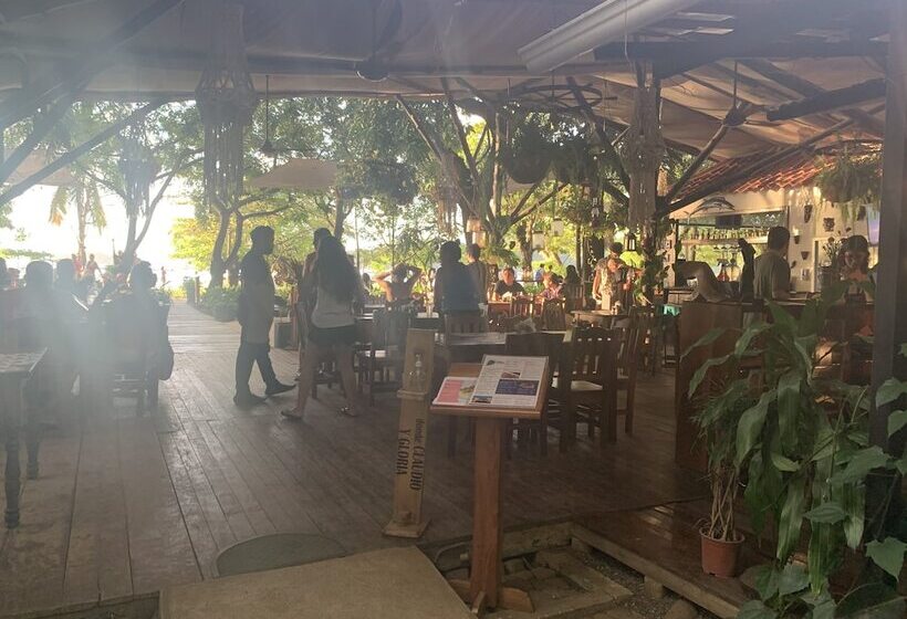 בית מלון כפרי Claudio & Gloria Beach Front