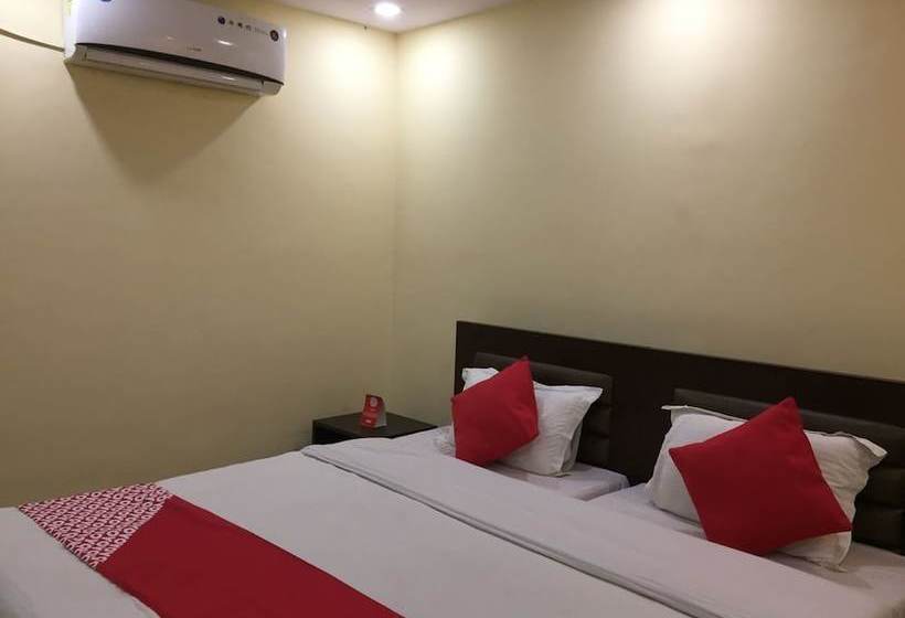 酒店 Crystal Studio By Oyo Rooms