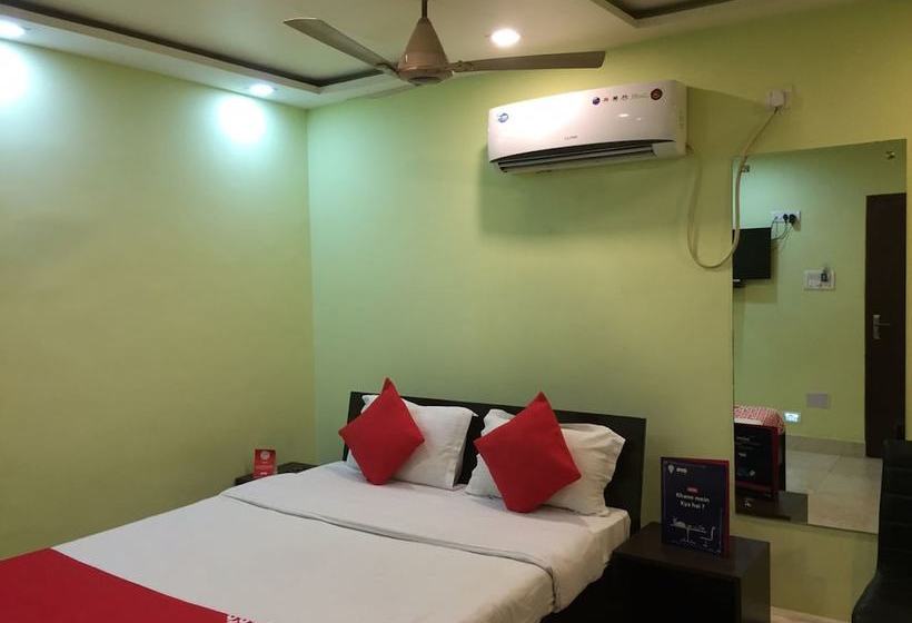 酒店 Crystal Studio By Oyo Rooms