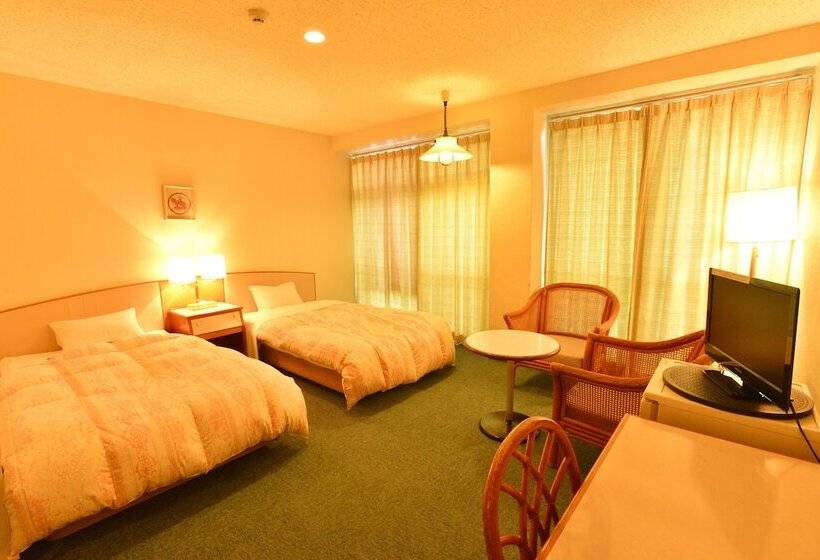 בית מלון כפרי Garden Hills