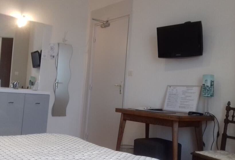 Отель Hôtel Le Gourmet