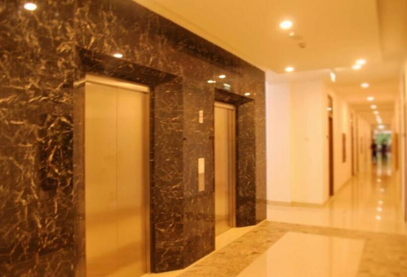 Отель Java Village Resort