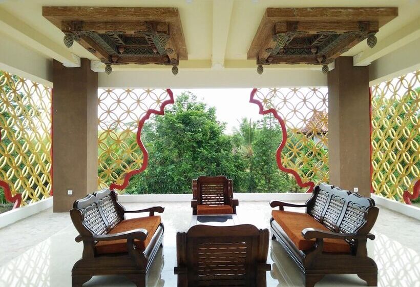 Отель Java Village Resort