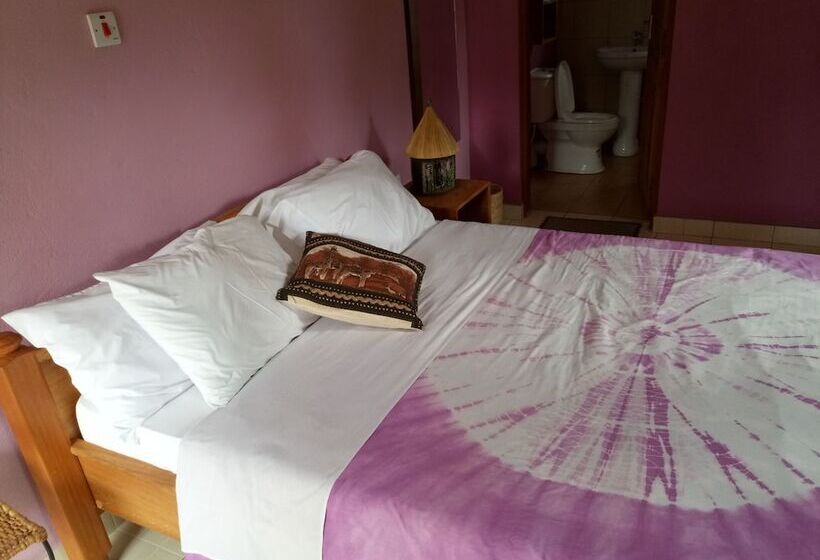 هتل Kilimanjaro Eco Lodge