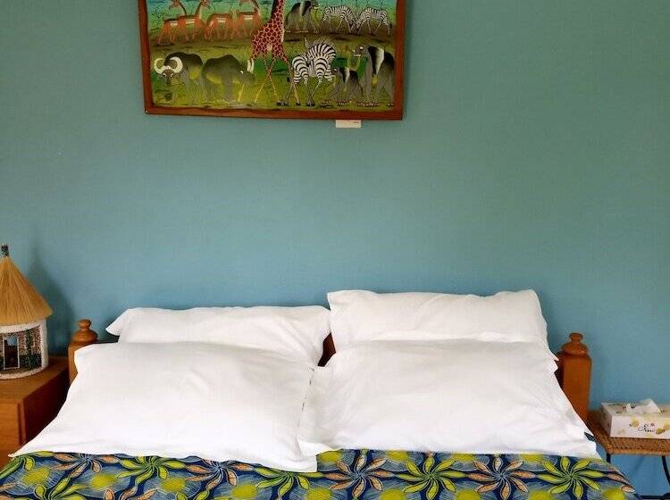 هتل Kilimanjaro Eco Lodge