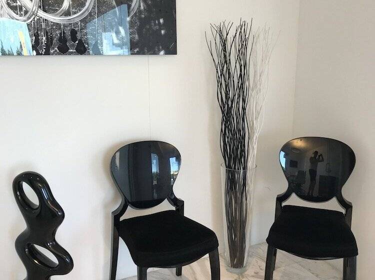 Отель L Norrort