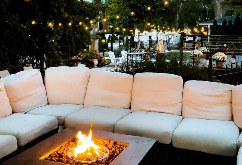 בית מלון כפרי Maxwell Mansion