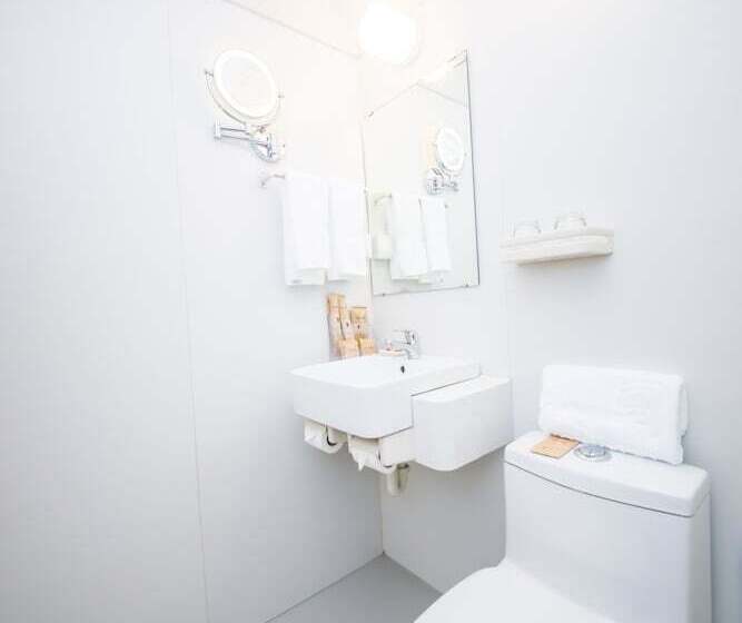 Mg Hotel   St. Michael S Cathedral, Qingdao