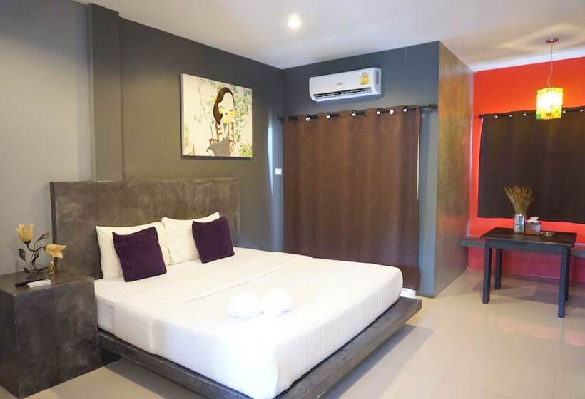 Ploenjai Hotel Ranong