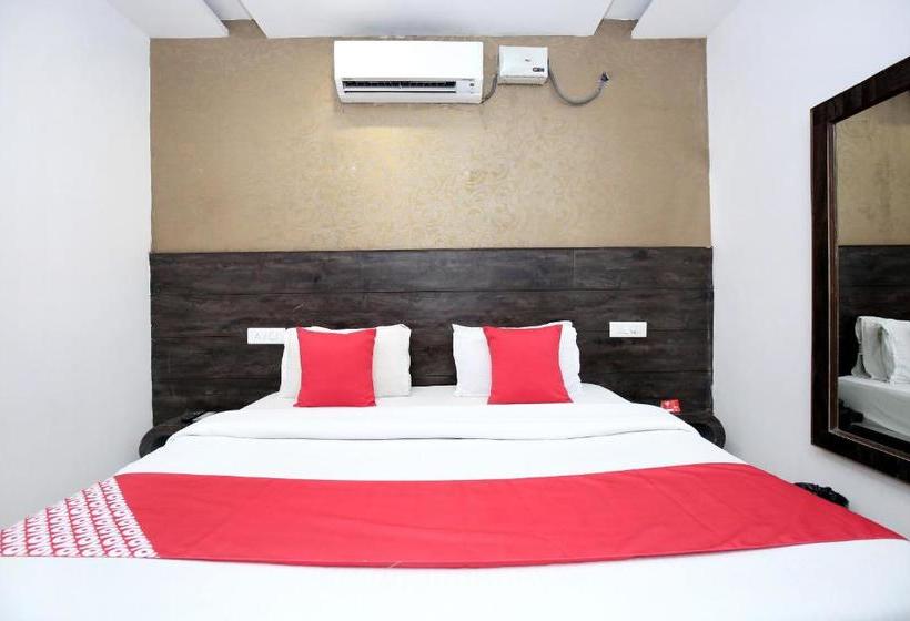 Отель Royal Blue By Oyo Rooms