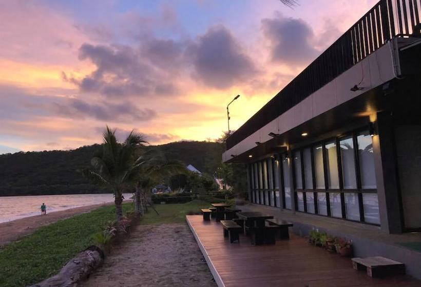 Отель Sun At Sea