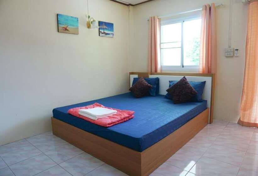 فندق T And T House