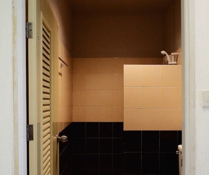 酒店 The Hill Resort