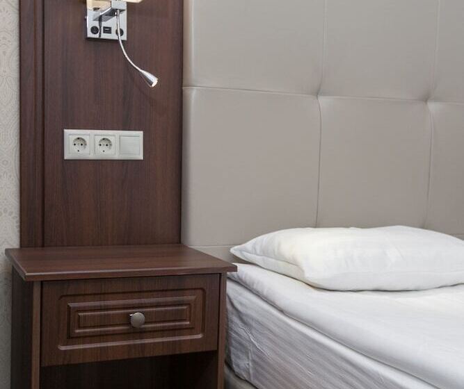 ホテル U Zolotykh Vorot