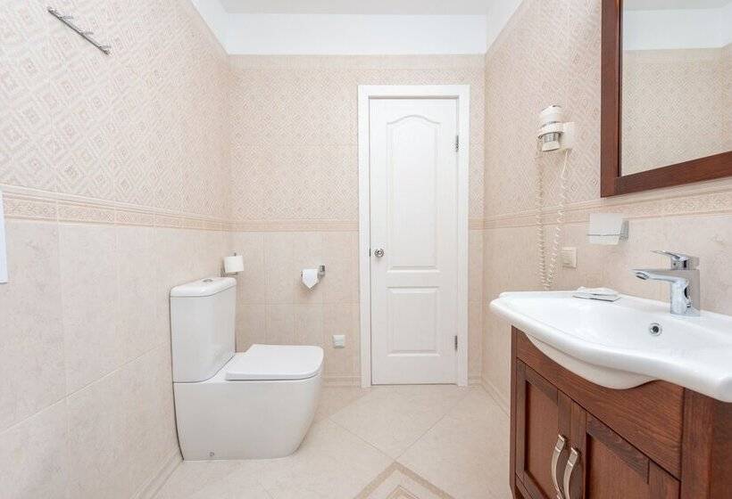 ホテル U Zolotykh Vorot