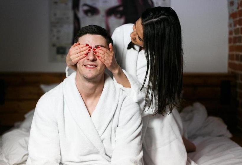 فندق Winewood Moscow