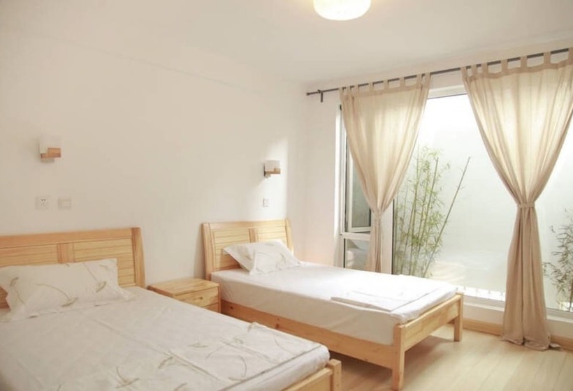 Joy Plus International Youth Hostel