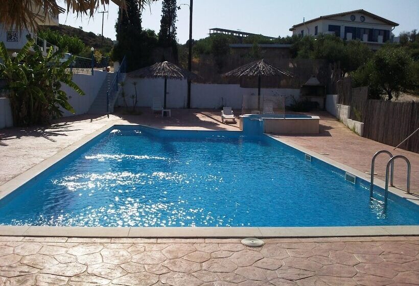 Koroni Xenios Zeus, Seaview Summer Retreats