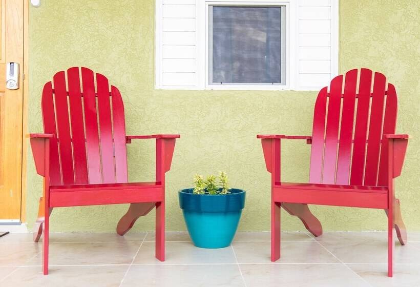 La Casa De Playa Ocho Rios