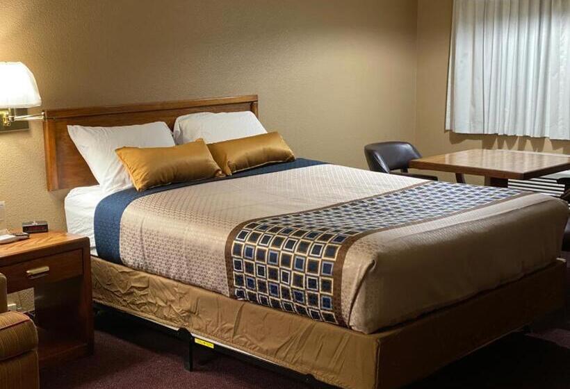 汽车旅馆  Royal Inn