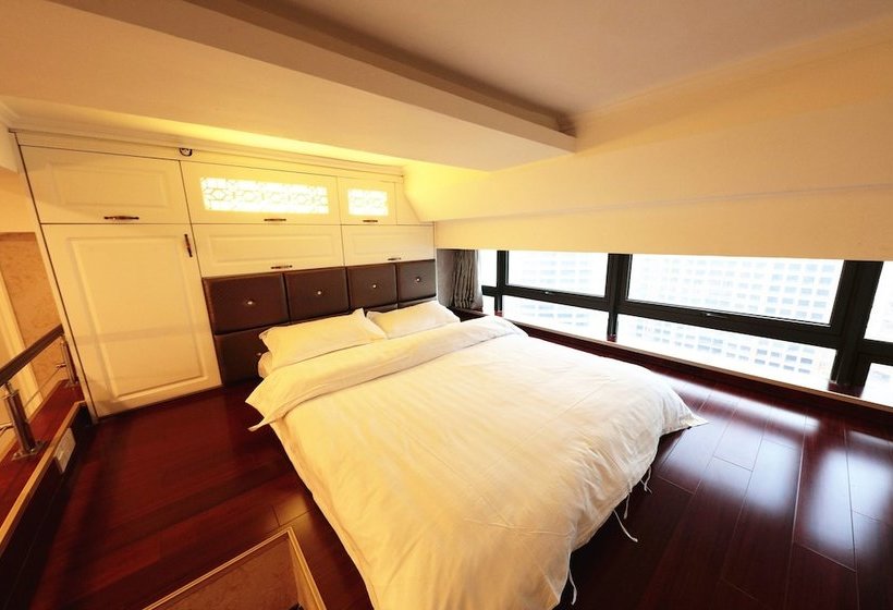 Nanchang Honggutan Baroque Apartment