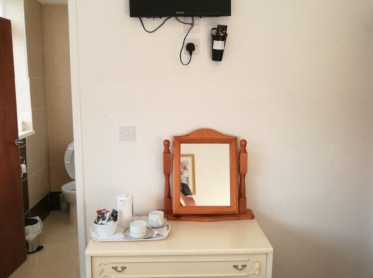 Oxford House Bed And Breakfast